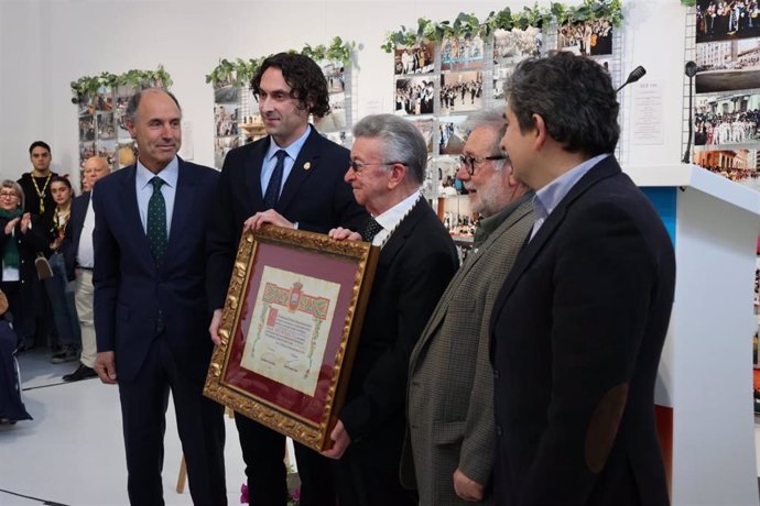 Fermín Molino es nombrado Hijo Predilecto de Astillero