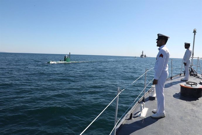 Archivo - Buques de la marina iraní realizan maniobras en el Golfo Pérsico