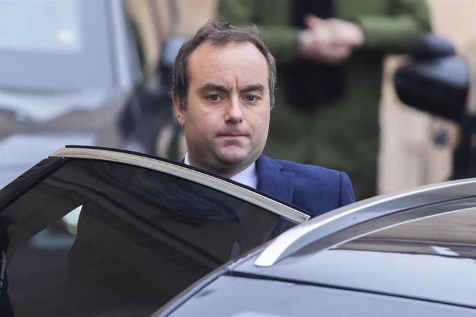 Archivo - El ministro de Defensa de Francia, Sébastien Lecornu 