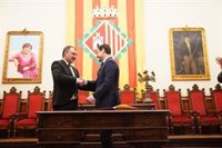 Reunión de Moreno con el alcalde de Tarrasa, lugar de "muchos andaluces": "Es importante ensanchar esa red tan positiva"