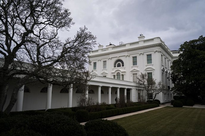 6 de março de 2025, Washington, Distrito de Columbia, EUA: A Casa Branca em Washington, DC, EUA, na quinta-feira, 6 de março de 2025. Trump está assinando ordens para suspender as tarifas sobre o comércio USMCA do Canadá e do México até 2 de abril