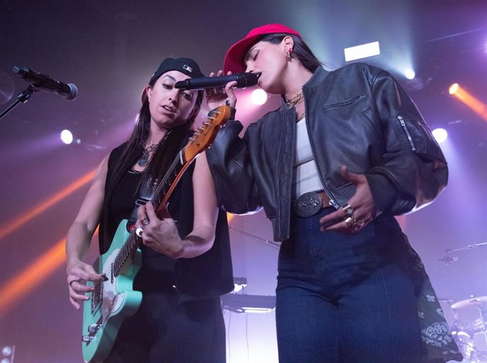 Archivo - El grupo Marlena, durante su concierto en La Riviera, a 1 de febrero de 2025, en Madrid (España)