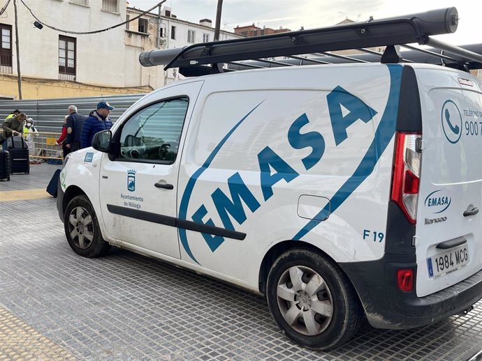 Imagen de archivo de un vehículo de la Empresa Municipal de Aguas Emasa.