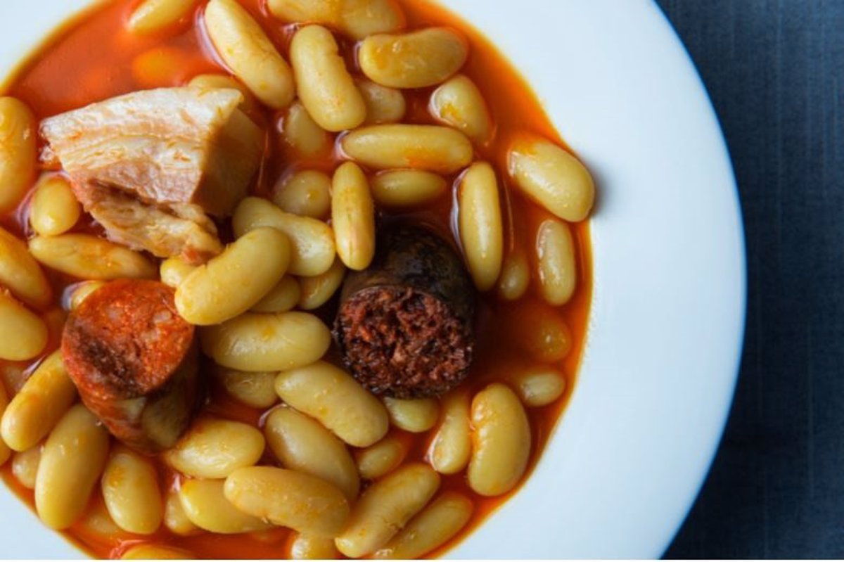 El concurso  La mejor fabada del mundo  se presenta en Madrid con un taller sobre el plato