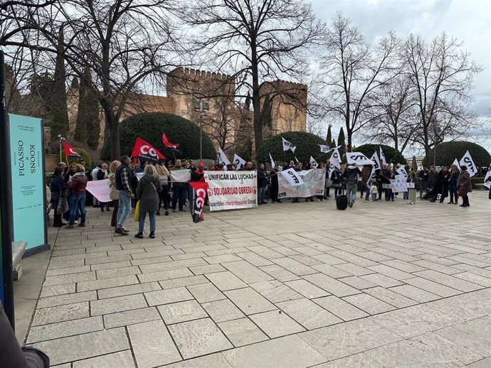 Protesta de trabajadores de la Alhambra y el Generalife.