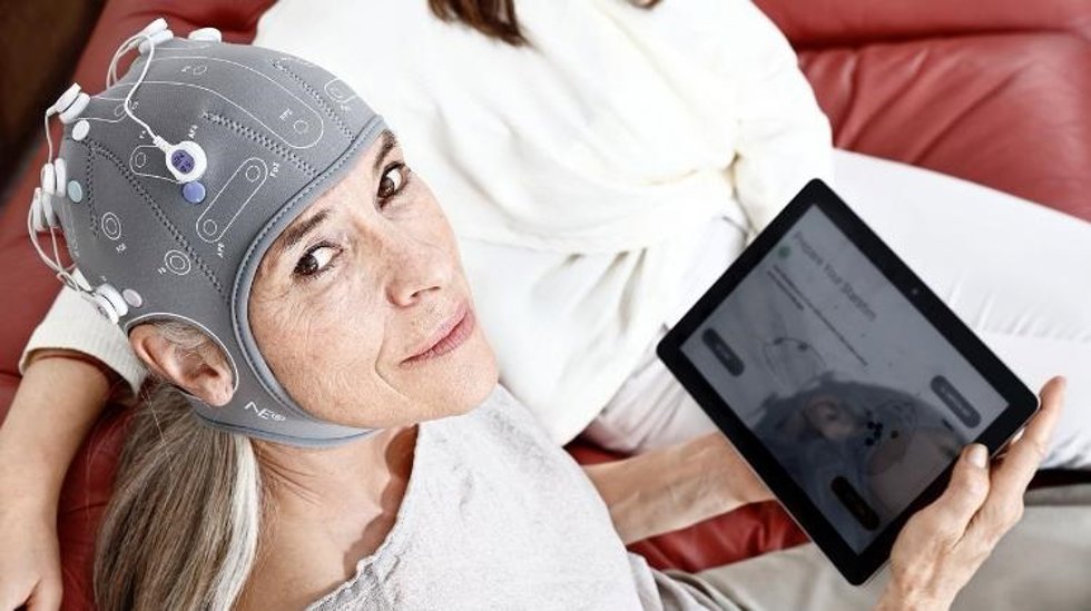 La catalana Starlab crea un dispositivo que facilita la detección temprana del Alzheimer en centros sanitarios
