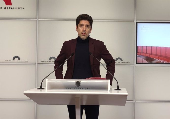 Archivo - El portaveu dels Comuns al Parlament, David Cid, en una foto d'arxiu