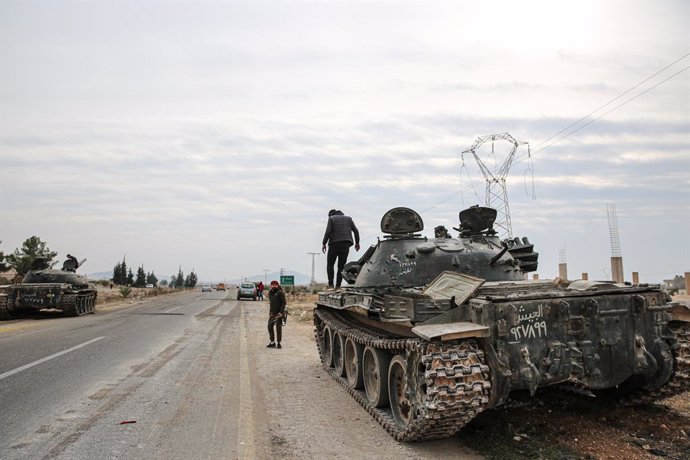 Siria.- Mueren una mujer y un niño por la detonación de una mina ...