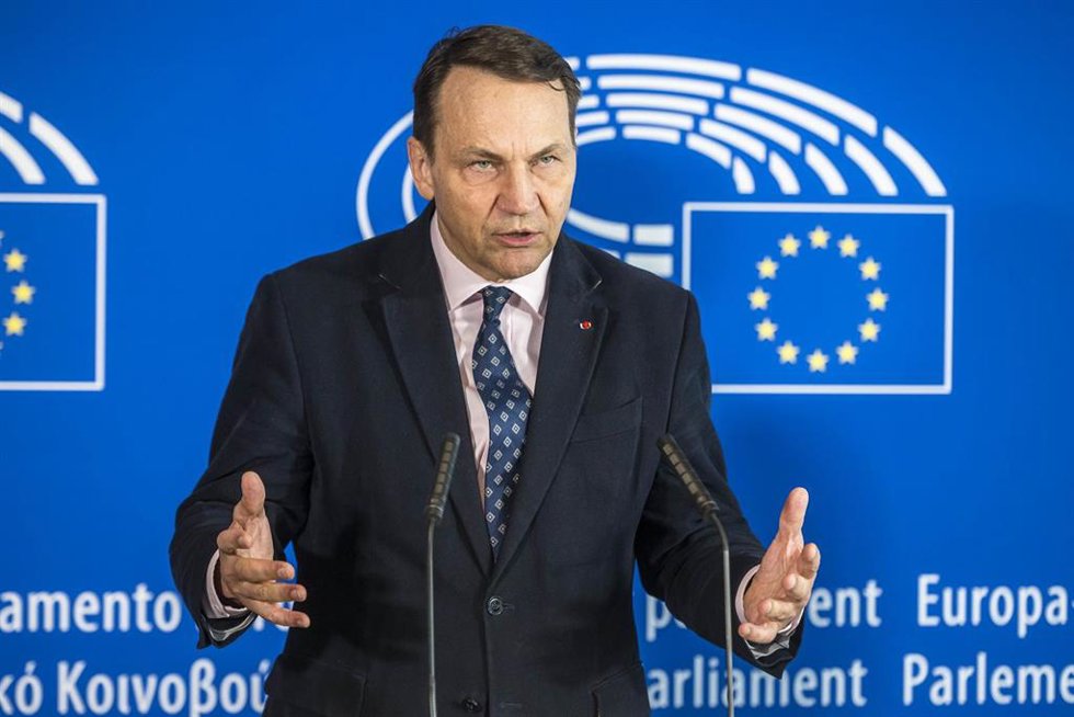 El ministro de Exteriores de Polonia, Radosaw Sikorski