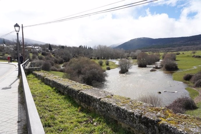 Una zona de avenidas advertidas por la CHD.