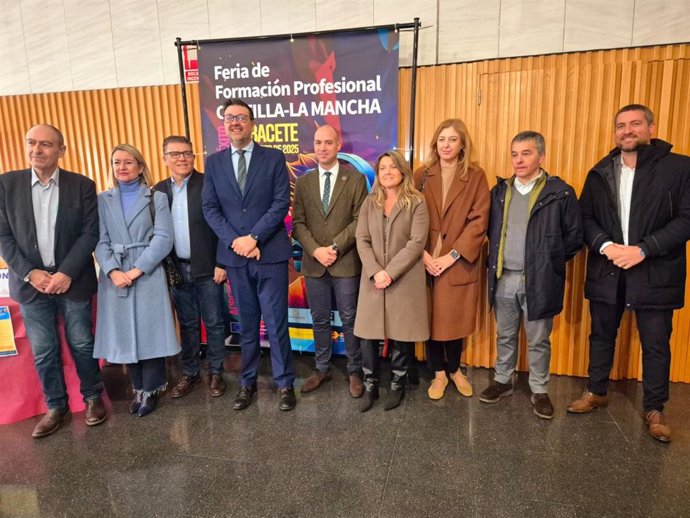 La II Feria de FP de Albacete cita a 900 alumnos para mostrarles la oferta de ciclos de formación en la provincia.