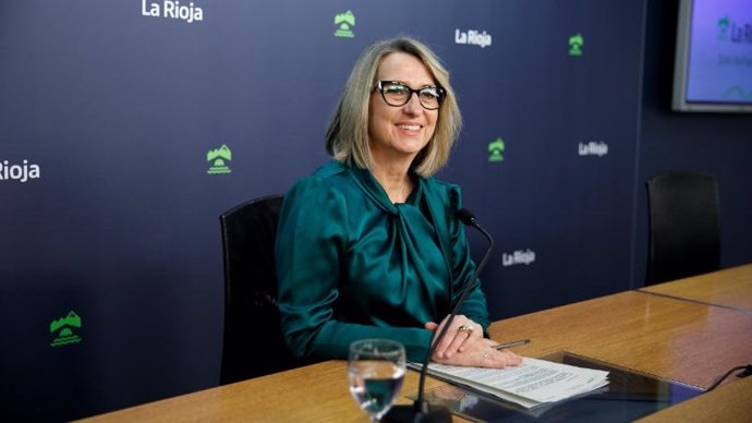 La subdirectora general de Diálogo Social y Relaciones Laborales, Pilar Simón, presenta el I Congreso de Prevención de Riesgos Laborales de La Rioja