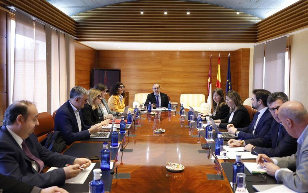 Reunión de la Mesa de las Cortes de C-LM.