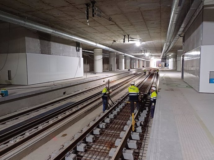Trabajos de vía en la estación soterrada de Murcia del Carmen
