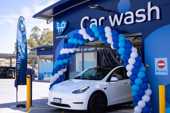IMO celebrate 60 years of car wash innovation
