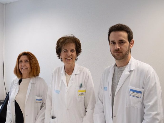 La gerente de Atención Primaria, Begoña Ganuza, y el coordinador de Equipos de Enfermería de Atención Primaria, Javier Merino, presentan nuevas líneas de inversiones para Atención Primaria en La Rioja