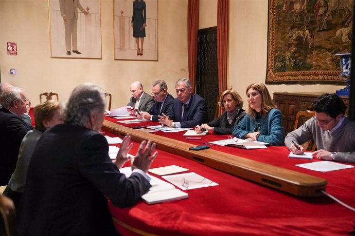 Reunión de la Comisión de Expertos para la conmemoración del 500 aniversario de la boda de Carlos V e Isabel de Portugal.