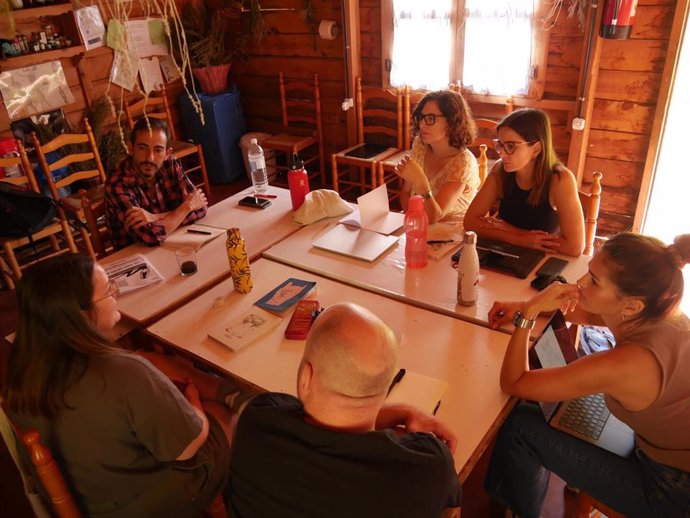 La canaria Sara Sálamo llevará a Warmi LAB, espacio de Mafiz, el área de industria del Festival, su primer largometraje de ficción, 'Hortelana', cuyo guion se incubó y desarrolló en la edición 2024 de Cinenido.