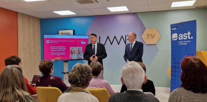 Miguel Ángel Lafuente y Ángel Sanz en la presentación de la cuarta edición de 'La Compañía'.