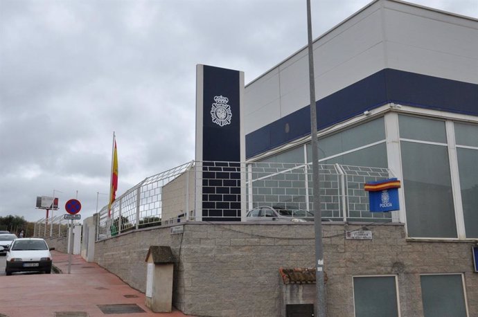 Archivo - Policía Nacional en Ronda (Málaga).