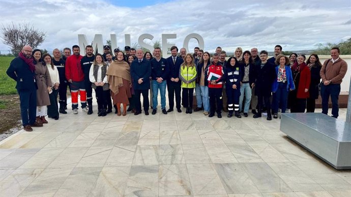 La Consejería de Cultura y Deporte ha presentado el Plan de Salvaguarda del Conjunto Arqueológico Dólmenes de Antequera, el primero planteado en un yacimiento arqueológico declarado Patrimonio Mundial.