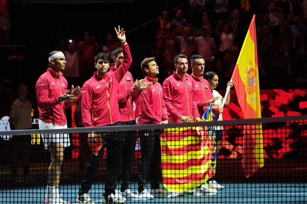 La Real Federación Española de Tenis propone al Club de Tenis Puente Romano de Marbella para albergar la eliminatoria de segunda ronda de Qualifiers de Copa Davis entre España y Dinamarca del 12 al 14 de septiembre que da acceso a la Final a 8 de Boloni