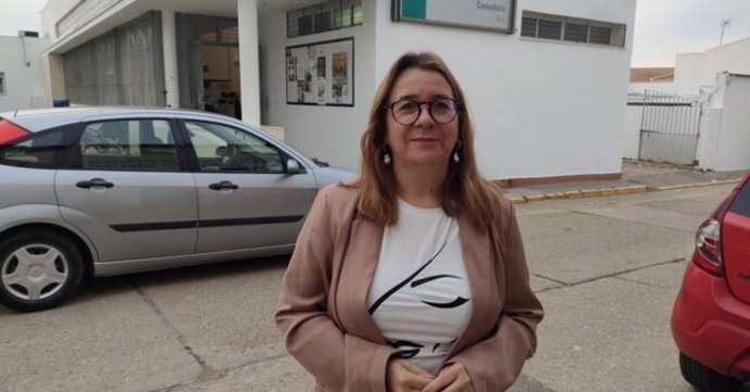 La portavoz del PSOE de Beas (Huelva) y secretaria general de esta formación en el municipio, Rosa Tirador.