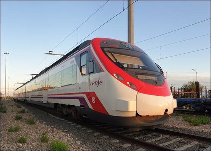 Archivo - Tren Civia de Renfe