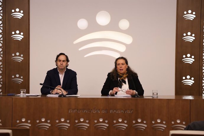 La vicepresidenta segunda y diputada de Economía, Hacienda y Compras de Diputación de Badajoz presenta los proyectos de este departamento para 2025