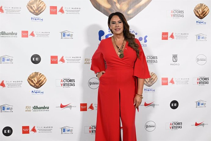 Karla Sofía Gascón durante la gala de entrega de los Premios Unión de Actores y Actrices, a 10 de marzo de 2025, en Madrid (España). Estos premios anuales se caracterizan porque es la propia afiliación a la Unión de Actores y Actrices la que mediante vota