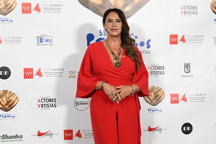 Karla Sofía Gascón durante la gala de entrega de los Premios Unión de Actores y Actrices, a 10 de marzo de 2025, en Madrid (España). Estos premios anuales se caracterizan porque es la propia afiliación a la Unión de Actores y Actrices la que mediante vota