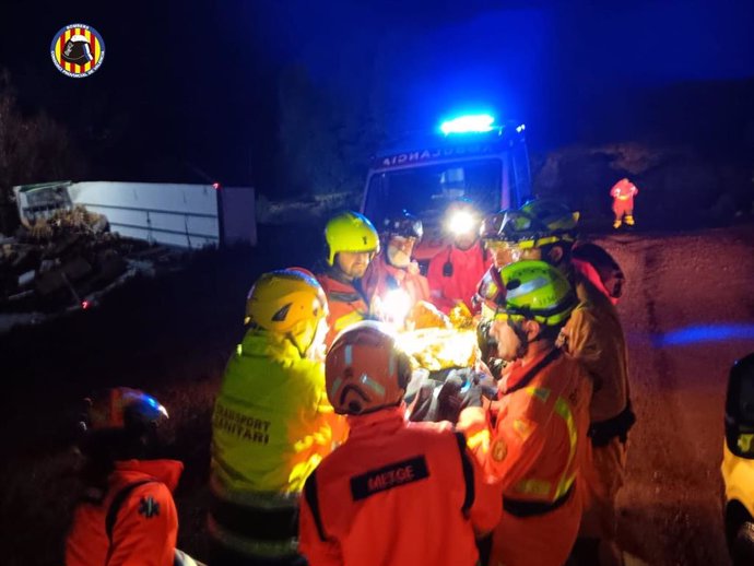 Bomberos actúan en accidente