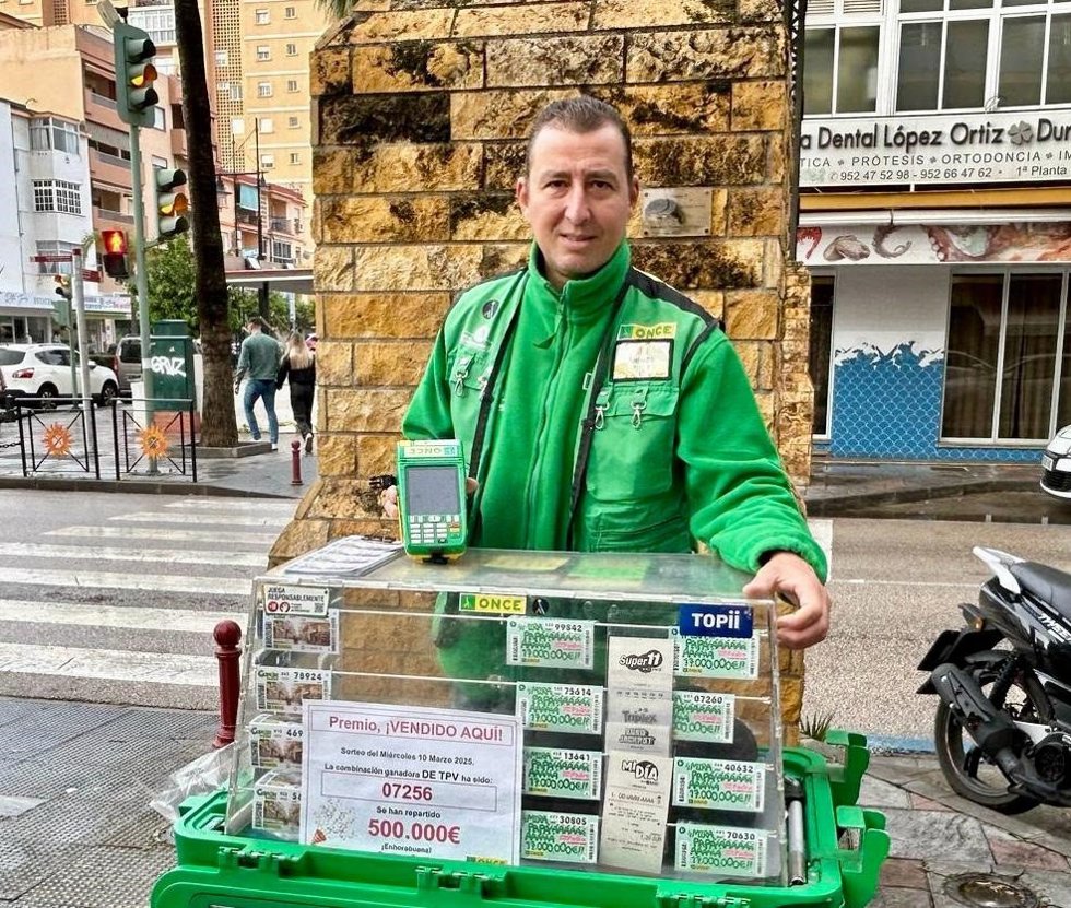 Vendedor de la ONCE que repartió premio en Fuengirola