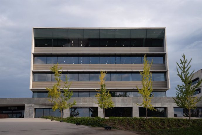Archivo - Fachada de la sede de Europastry, a 2 de octubre de 2024, en Sant Cugat del Vallès, Barcelona, Catalunya (España). La empresa especializada en panadería y masas congeladas Europastry prevé debutar en bolsa el próximo 10 de octubre con un precio 