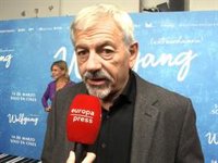 Carlos Sobera se moja sobre el protagonismo de Terelu y el abandono de Beatriz Rico en 'Supervivientes'