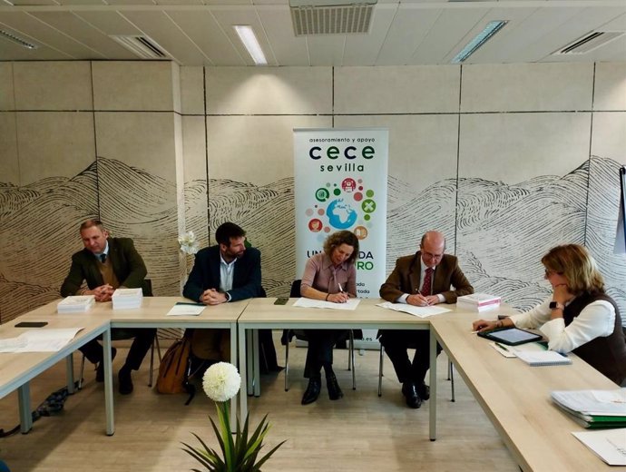 Centros de enseñanza privada y Autismo Sevilla firman un convenio para impulsar la detección precoz del autismo
