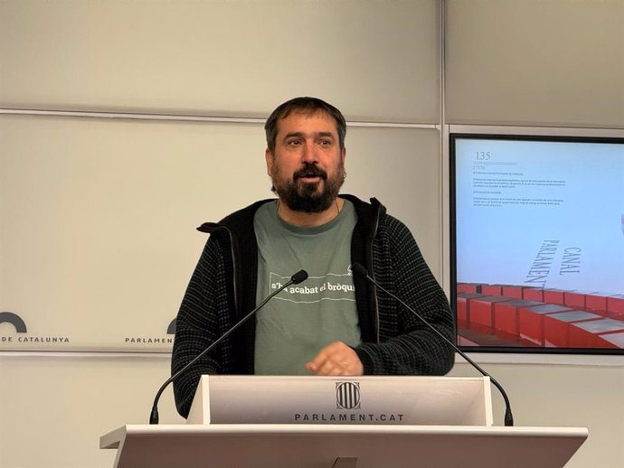 El diputado de la CUP Dani Cornellà en rueda de prensa este martes