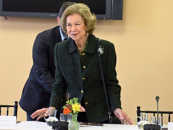 Doña Sofía a su llegada este martes a la reunión anual del máximo órgano rector de la Escuela Superior de Música Reina Sofía