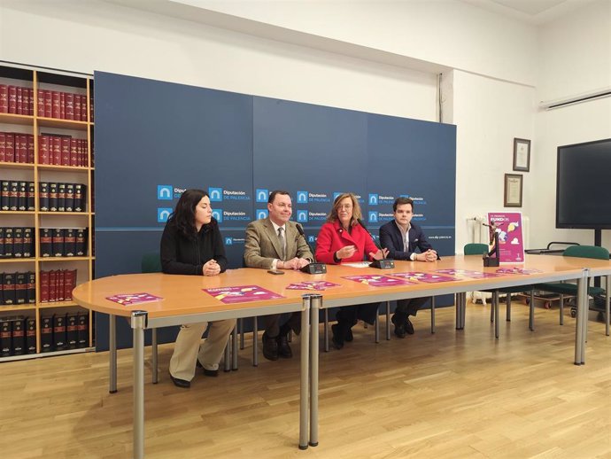 Presentación del acuerdo de Diputación y Fundos.