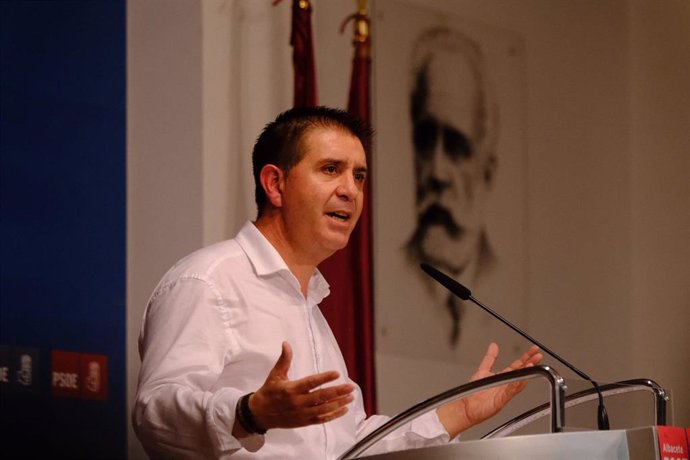 Santiago Cabañero, proclamado secretario general provincial del PSOE de Albacete.