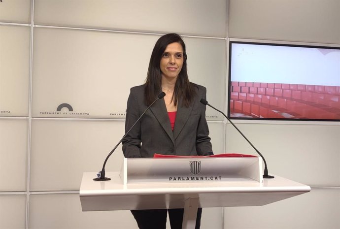 La portaveu del PSC al Parlament, Elena Díaz