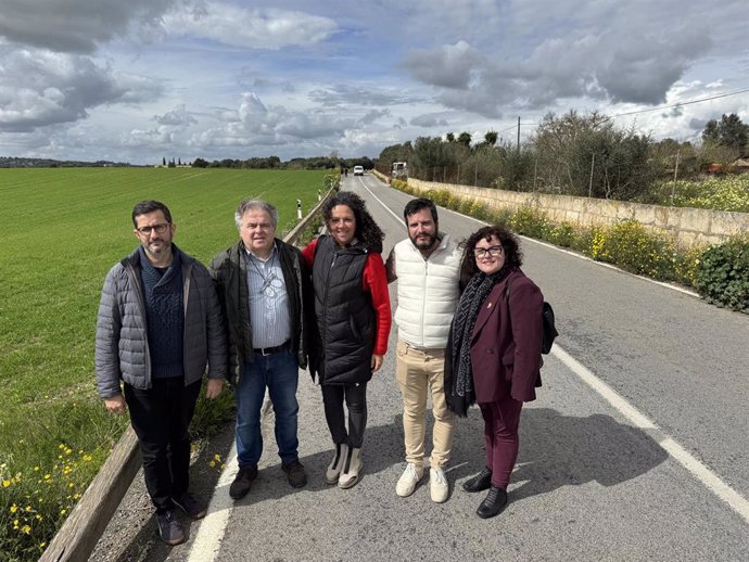 Socialistas de Ariany, junto al Grupo Socialista en el Consell, reclaman a la institución insular la construcción del vial cívico en la Ma-3341