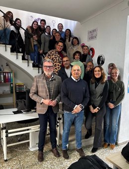 Visita de los parlamentarios autonómicos del PP por Córdoba Verónica Martos y Javier Vacas a Baena Solidaria.