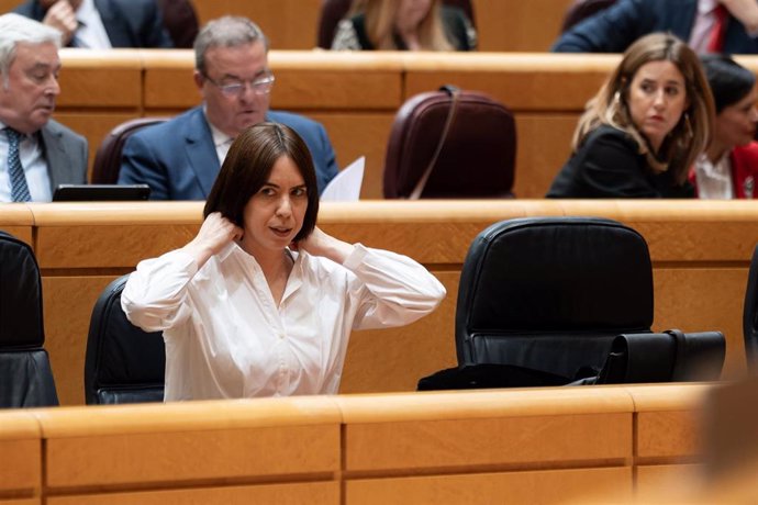 La ministra de Ciencia, Innovación y Universidades, Diana Morant, durante una sesión de control en el Senado, a 11 de marzo de 2025, en Madrid (España).