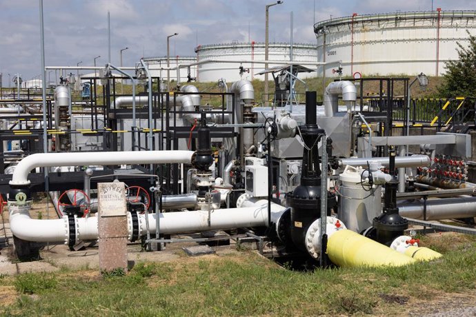 Archivo - Arquivo - Ponto de entrada do oleoduto Druzhba na refinaria Szazhalombatta, Hungria