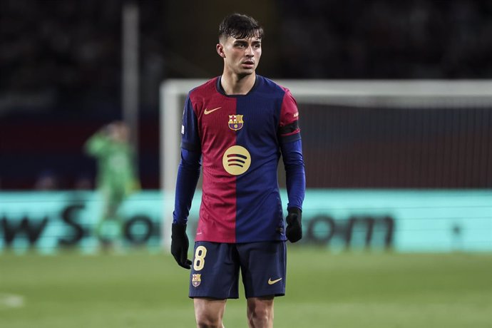 Pedro Gonzalez Pedri of FC Barcelona looks on during the UEFA Champions League 2024/25 Round of 16 second leg, match between FC Barcelona and SL Benfica at Estadi Olimpic Lluis Companys on March 11, 2025 in Barcelona, Spain.