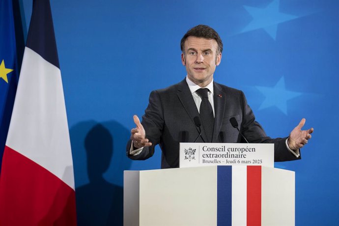 07 March 2025, Belgium, Brussels: Emmanuel Macron, President of France addresses media during a press conference, following the summit where they approve a plan to strengthen Europe's defense, as proposed by European Commission President Ursula von der Le