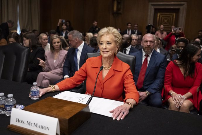 La secretaria del Departamento de Educación de EEUU, Linda McMahon