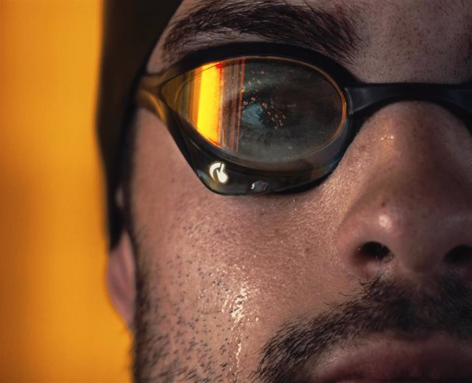 Fotograma del documental 'Aliento' sobre el nadador paralímpico David Sánchez Sierra.