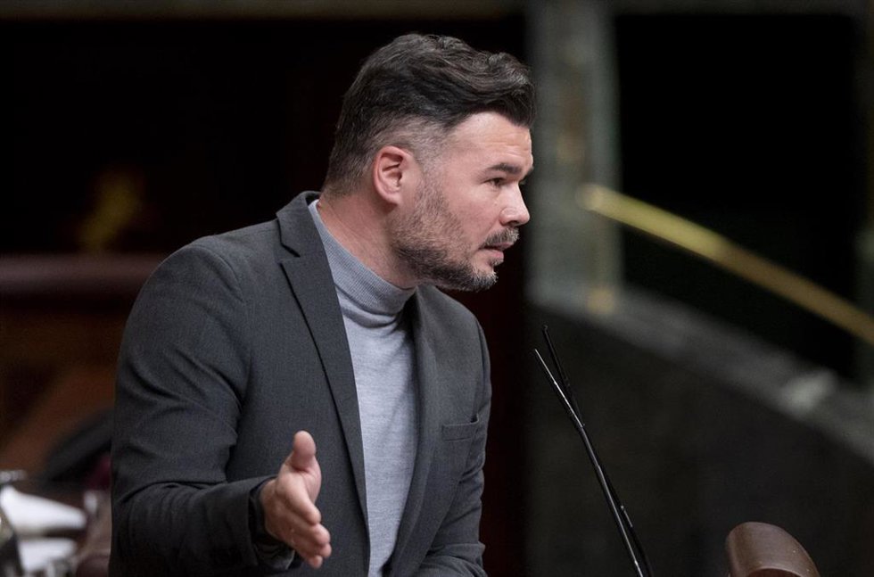 El portavoz de ERC en el Congreso, Gabriel Rufián, en el Congreso de los Diputados, a 18 de febrero de 2025, en Madrid (España). 